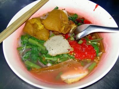 A famous red-gravy noodles of Chiangmai