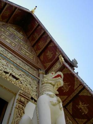 Unique architecture of  Wat Phra Singha