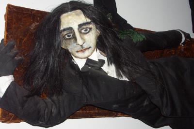 Suspended Man Sculpture - Detail
