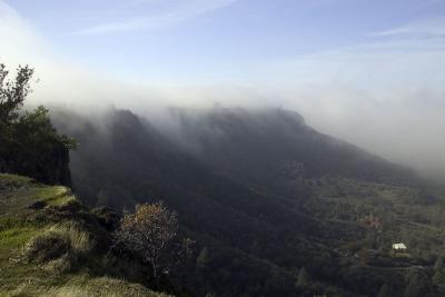 11-18-04Fog Rolling In