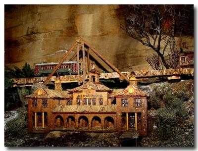 Christmas Train_03.jpg