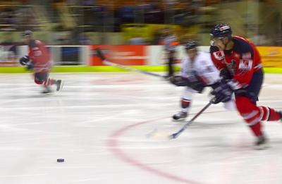 puckchasepost.tif