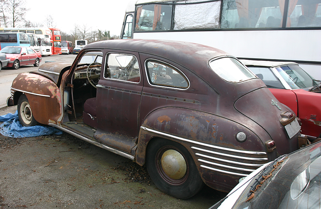 Chrysler New Yorker <br> LLM 442