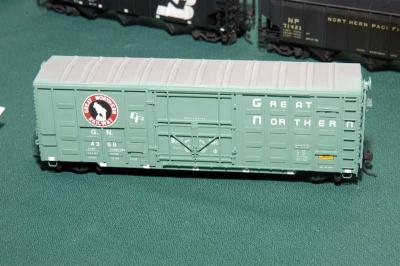 Future Modelers Choice - GN4300 series waffle boxcar