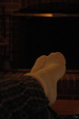 u49/donna_lear/medium/36237554.Whitesocks.jpg
