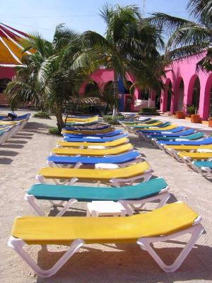 Chairs at plaza in Costa Maya.JPG