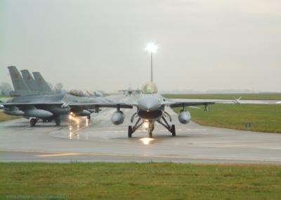 Belgian AF F-16's Waddington Nov.2004