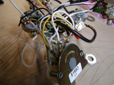 white_pguard_wiring1.JPG