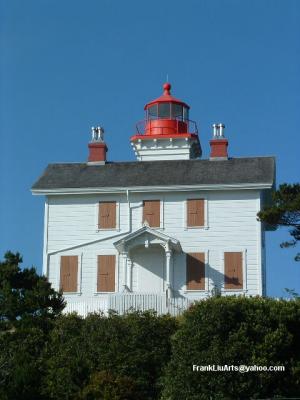 Yaquina Bay Lighthouse