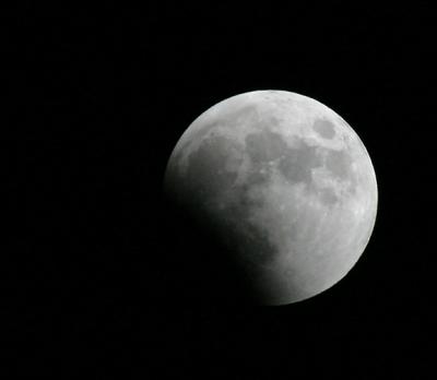 u49/golfpic/medium/35610334.eclipse2.jpg