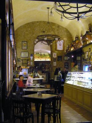 Cafe, Volterra