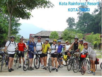 bike ride to Kota Tinggi Rainforest Resort  - Oct 9 & 10 2004