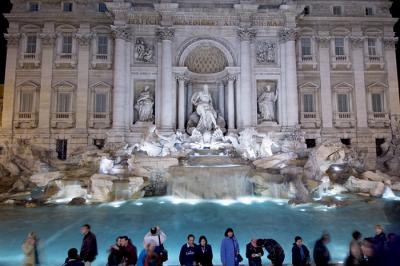 Trevi Fountain2.jpg
