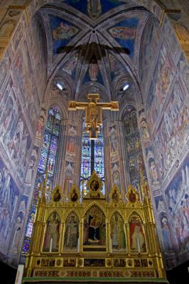 Alter Di Santa Crose Florence.jpg