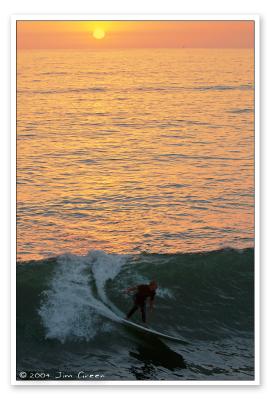 u49/jgreen/medium/36910368.sunsetsurfwebfinal.jpg