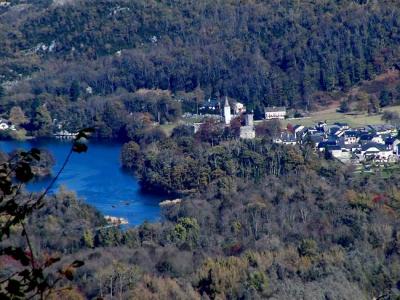 Castet et son lac