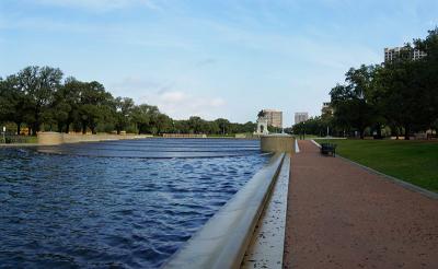 Herman Park Pool 2.jpg