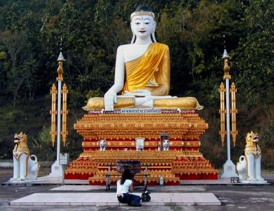 Large Seated Buddha image