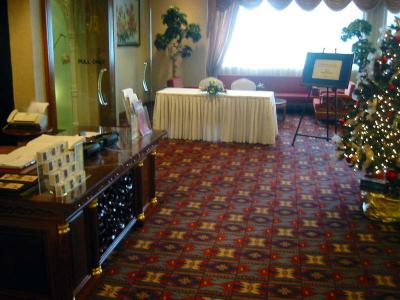 Reception area from level lifts