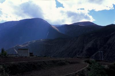 china1_11_04.jpg