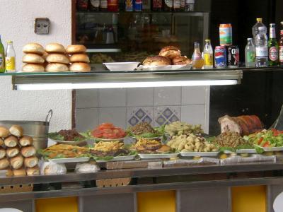 u49/kenkirk/medium/36508680.SidewalkMarket.jpg