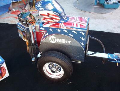 u49/larrys4227/medium/36163652.Daytona0229200419a.jpg