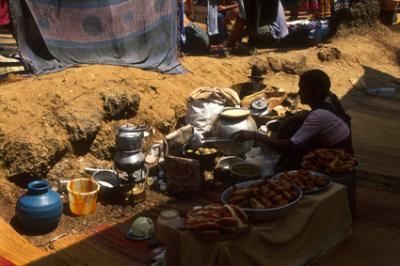 peopleGoa1087_food.jpg