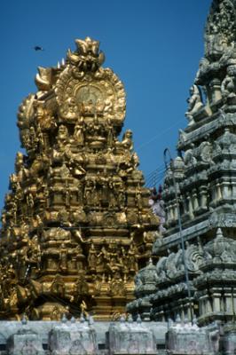 templesIN1021_hindu_Madurai.jpg