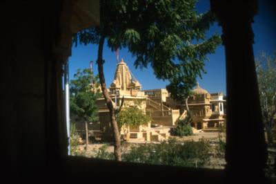 templesIN102_jain_Jaisalmer.jpg