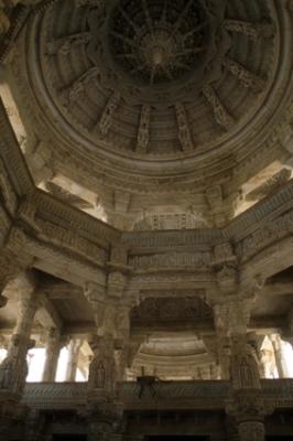 templesIN104_jain_Ranakphur.jpg