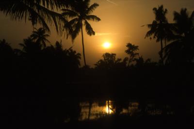 KeIN1156_Backwaters_sunset.jpg