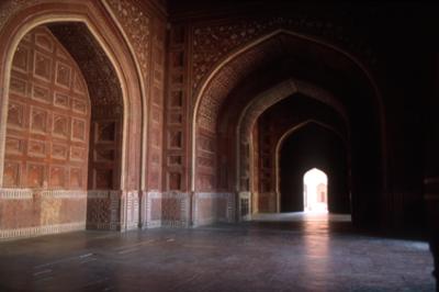 u49/lcarlsen/medium/35646807.monuIN1266_TajMahal.jpg