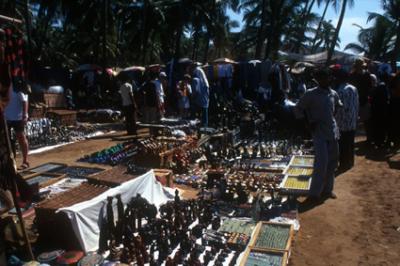 AnjunaIN1341_market_Goa.jpg