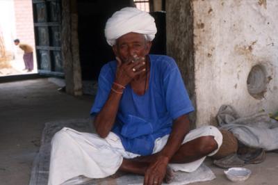 peopleBishnoi103_mansmoking.jpg