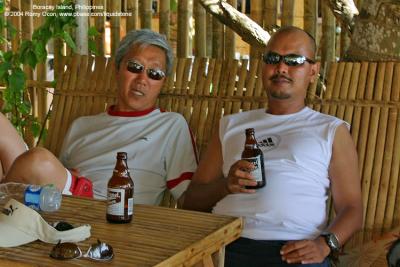 After a hard day's birding, sipping ice-cold SanMig beer is my idea of heaven on earth...8-)