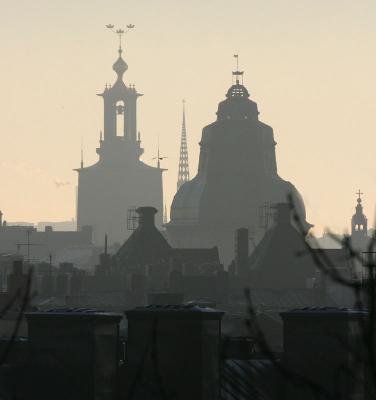 Nov 9: City Hall in morning haze