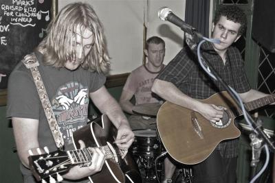 Maggie -THE covers band-Guildford, Nov 27