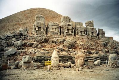 Heads came off bodies during earthquakes