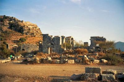 Kaunos: medieval fortress on hill to left