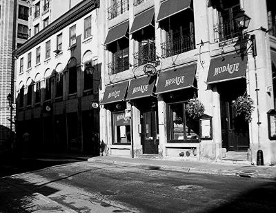 Montreal800BW.jpg