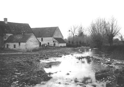 OLD PHOTO  12    France