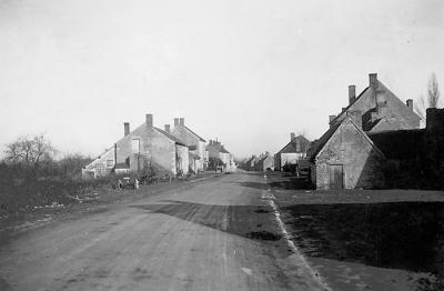 OLD PHOTO  # 4 ,      Unkown    Town