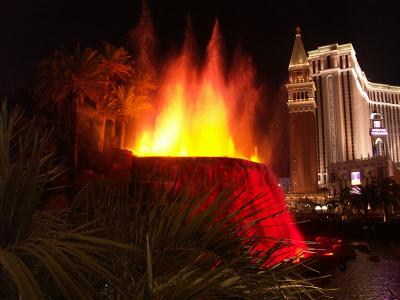 Mirage Volcano, Las Vegas by KayD