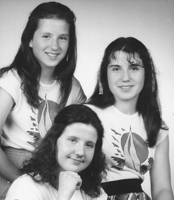 1989 with my sisters 