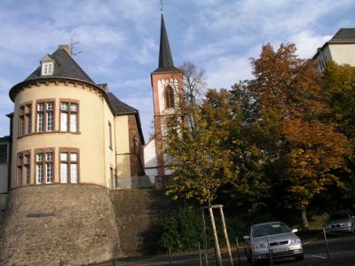u49/nnabazar/medium/36812024.Germany_Bitburg_in_Oct_2004_10.jpg