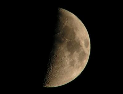 u49/ociepka/medium/35998792.Moon2.jpg