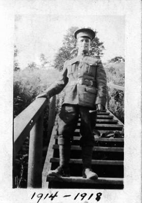 1914-1918 Uncle Harold Submitted By: Canadian Club