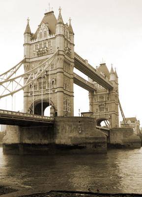 tower bridge