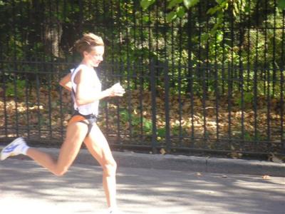 u49/philaquino/medium/36151442.NYC_2004_Marathon45.jpg