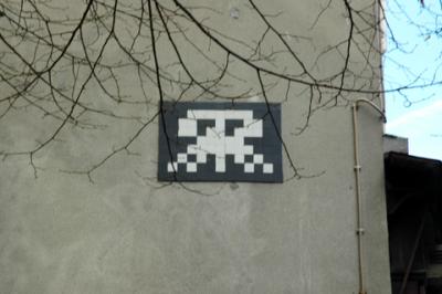 Space Invaders - rue de la Fontaine au Roi  75011